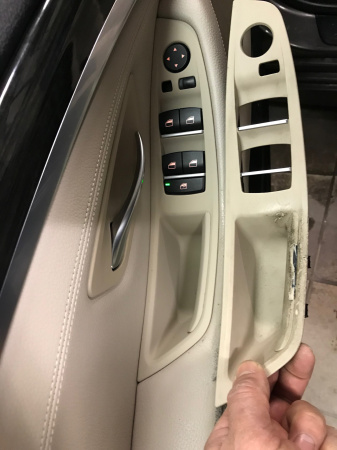 BMW jauni iekšējie rokturi E un F sērijas automašīnam.